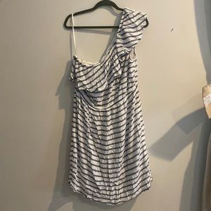 Off the Shoulder summer dress